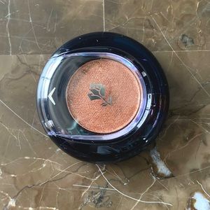 Lancôme color design eyeshadow in ALL THAT BRIGHTENS. (Lustrous). NEW.
